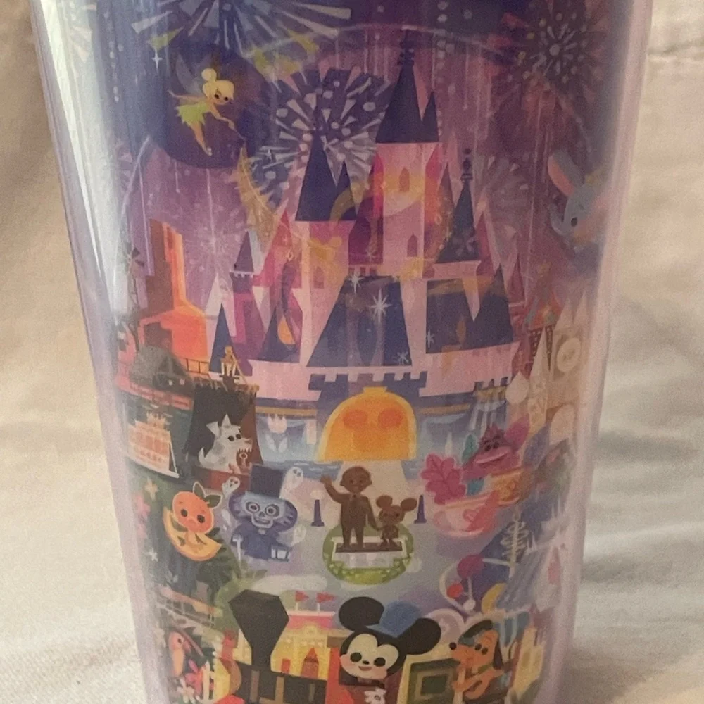 NEW Disney Parks Joey Chou Magic Kingdom‎ Cinderella Castle Tumbler w/ Straw